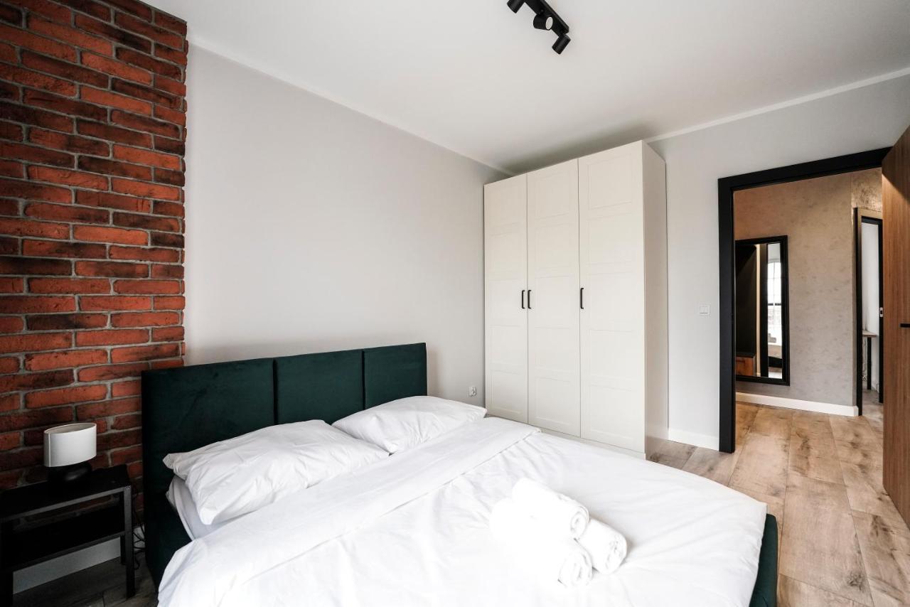 Mlyn Wroclaw 10/8 Appartement Buitenkant foto